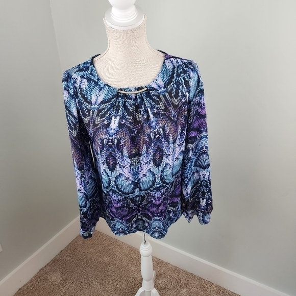 Worthington Teal Purple Reptile Pattern With Gold Detail Blouse Top Size SP - Picture 1 of 9